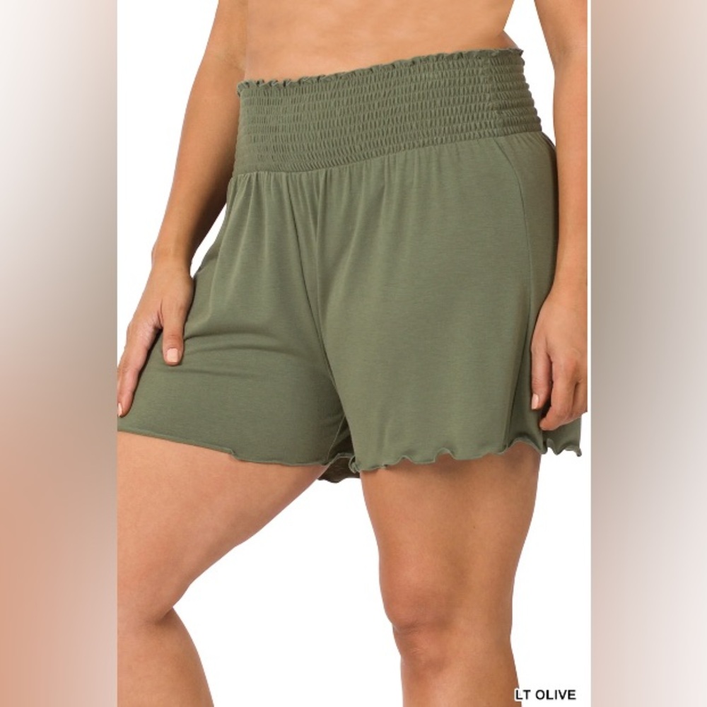 Zenana Size XL Smocked Waist Lightweight Casual Lounge Comfy Shorts Green